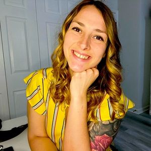 Meet your Posher, Karina